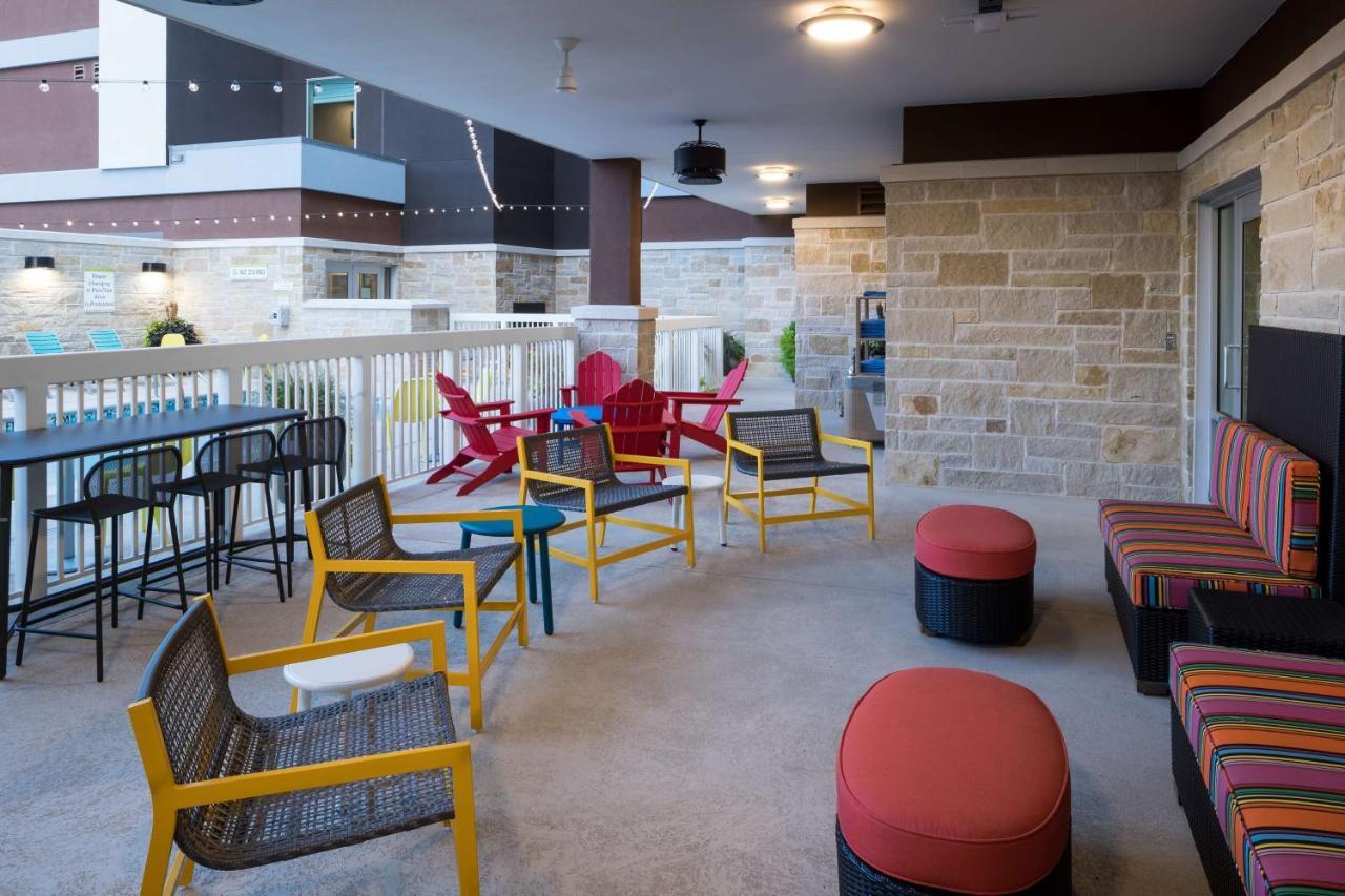 Home2 Suites By Hilton Fort Worth Cultural District Екстер'єр фото
